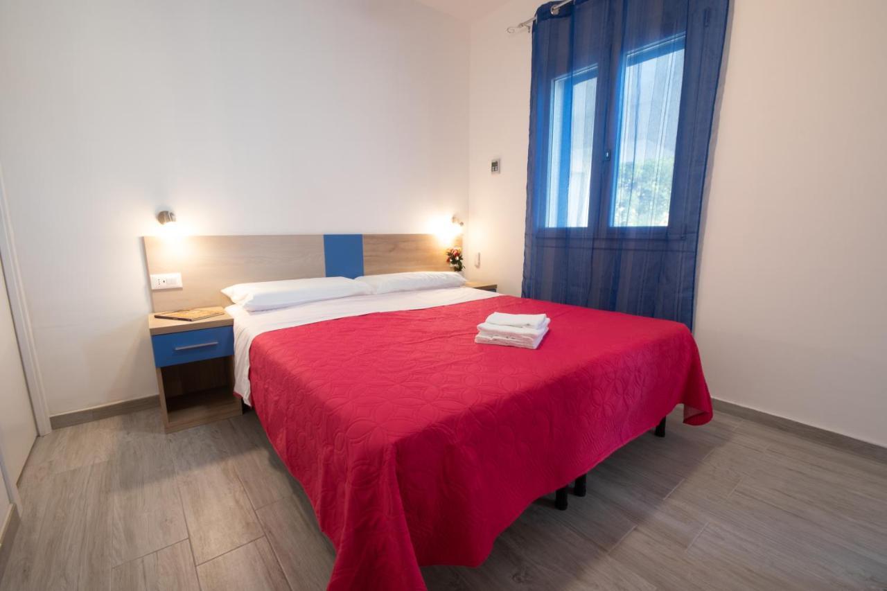 Bed & Blu Hotel La Caletta Eksteriør billede