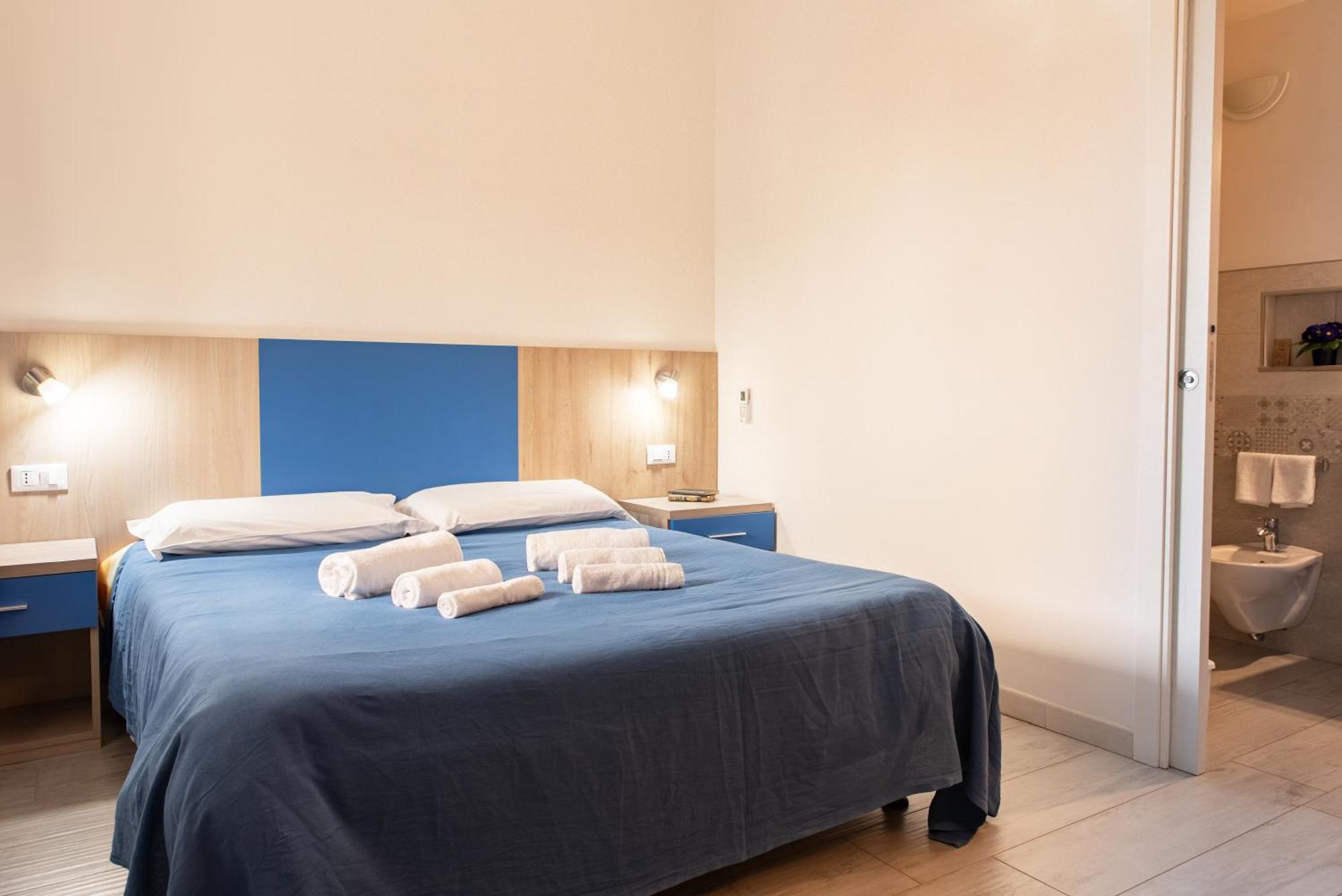 Bed & Blu Hotel La Caletta Eksteriør billede